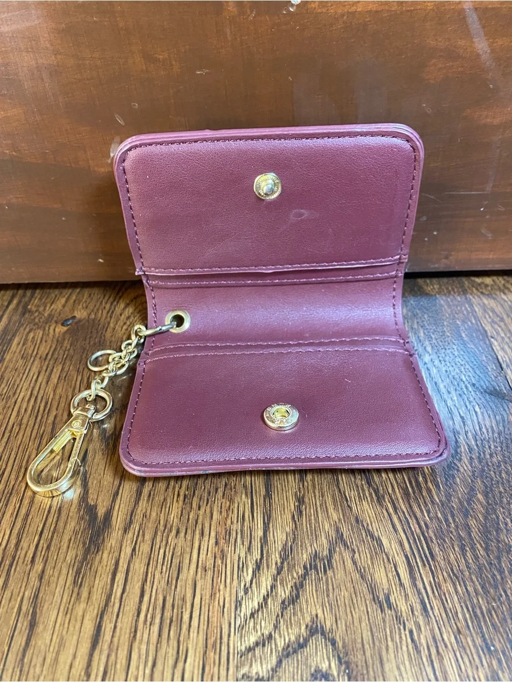 NWOT Steve Madden Burgundy Purple Credit Card Keychain Wallet Small 4in X 3in